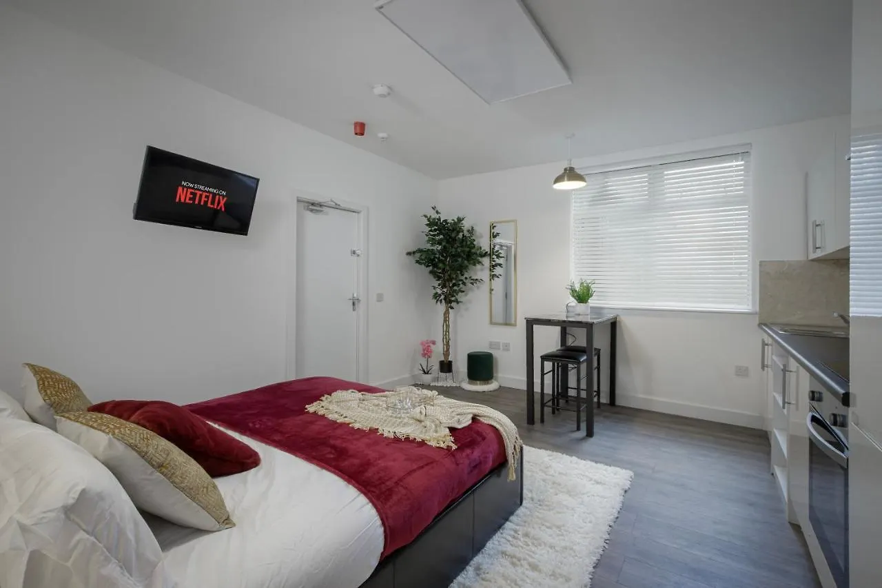 Apartment King Sized Luxury - Stylish Studio Flat Blackpool